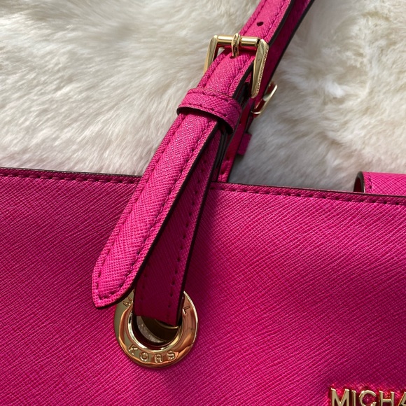 Michael Kors Hot Pink Tote Bag - Picture 7 of 11